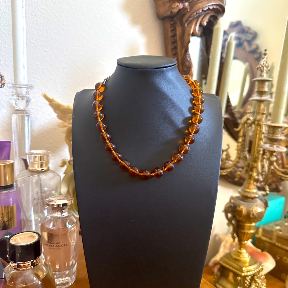 Elegant Amber Beaded Vintage Necklace